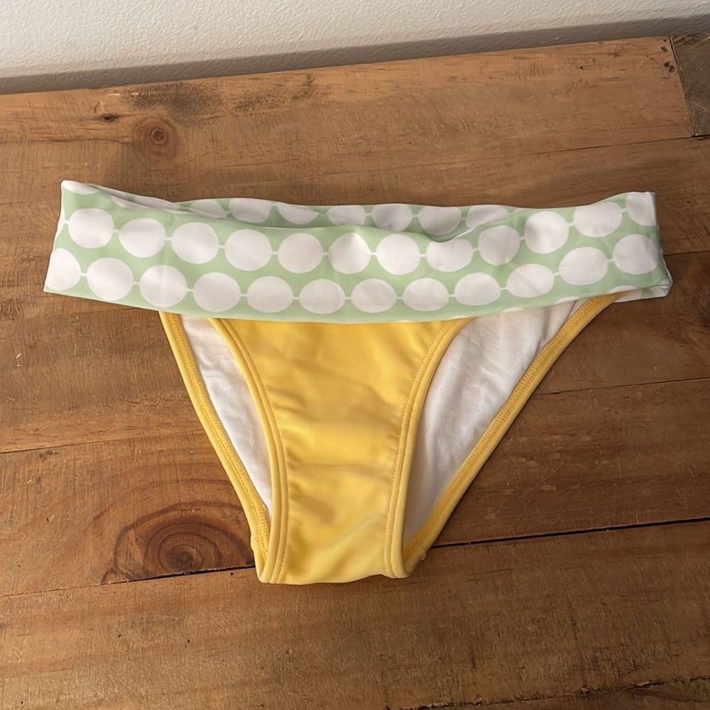 [Island Company] Yellow/Green Fold Down Bikini Bottoms - Size XS